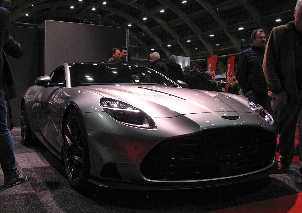 ASTON MARTIN Vanquish V12 5.2 835cv