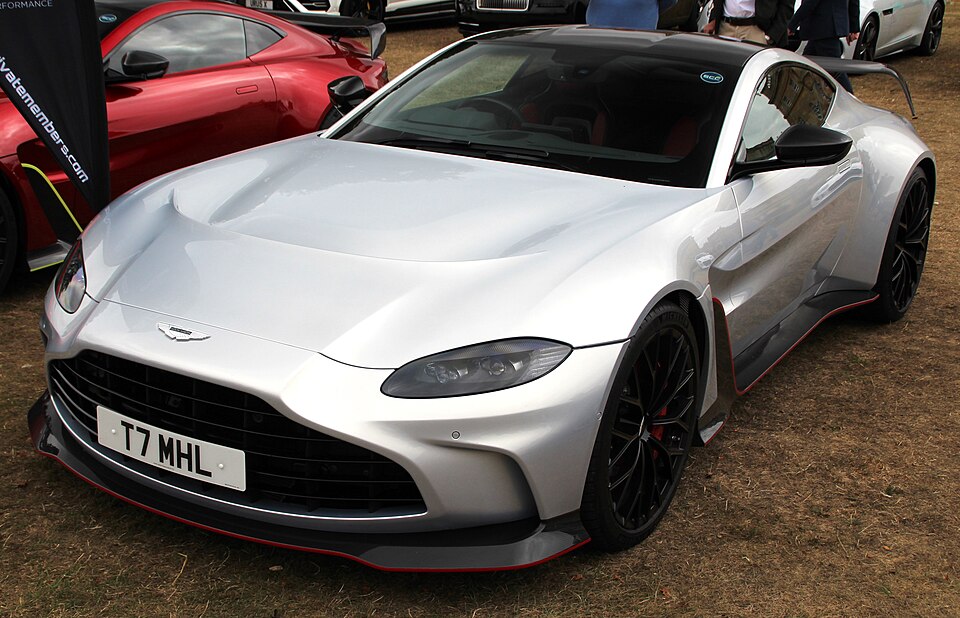 ASTON MARTIN Vantage Cupê F1 Edition 4.0 V8 535cv
