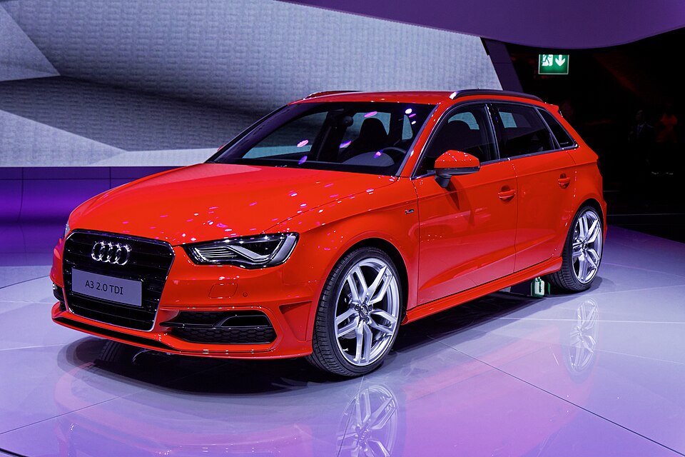 Audi A3 Sport 2.0 16V TFSI S- tronic