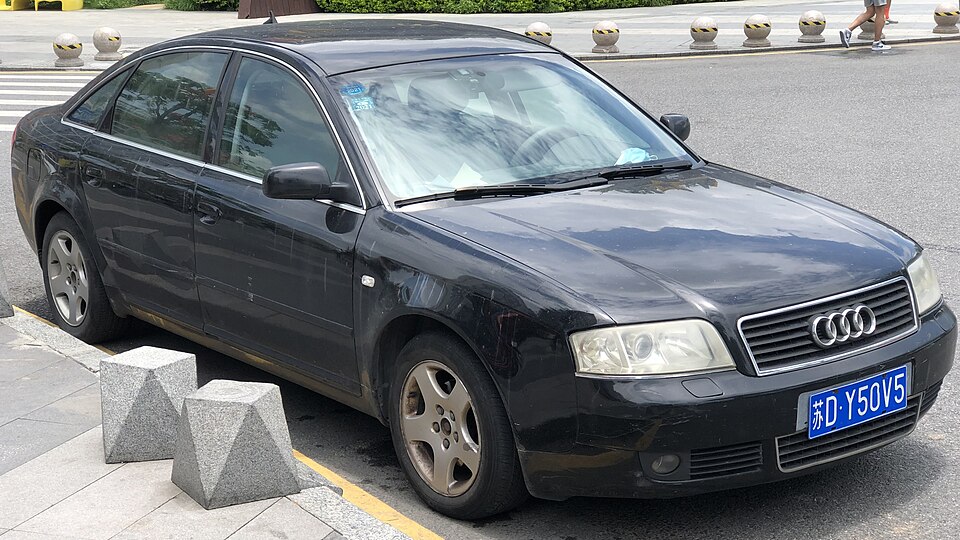 Audi A6 Perf. Black 3.0 TFSI Quattro S-tronic