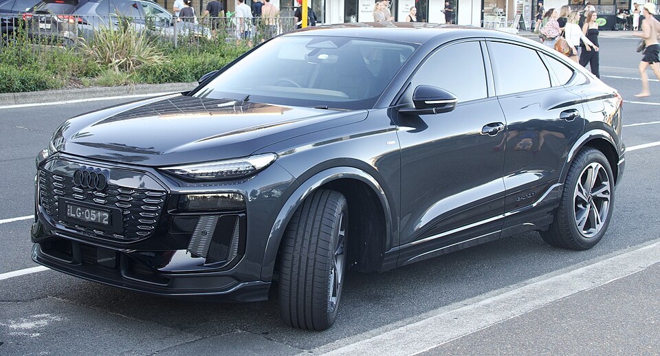 Audi Q6 E-Tron Quattro Sportback Performance Black