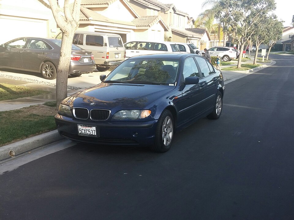BMW 325i