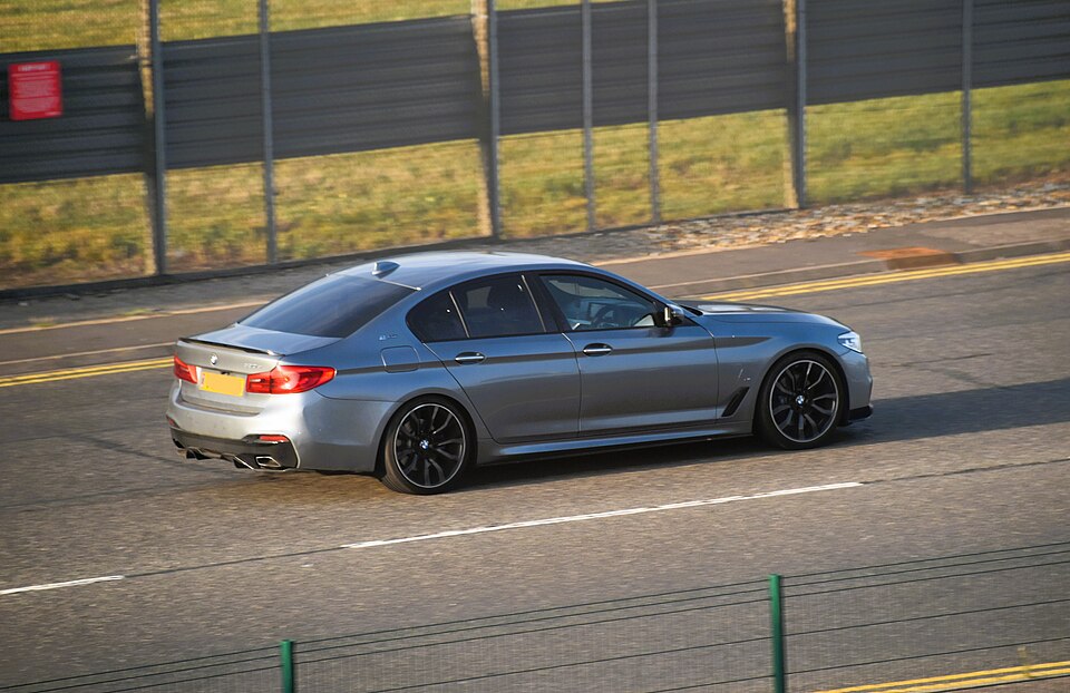 BMW 530e M Sport 2.0 Turbo Aut. (Híbrido)