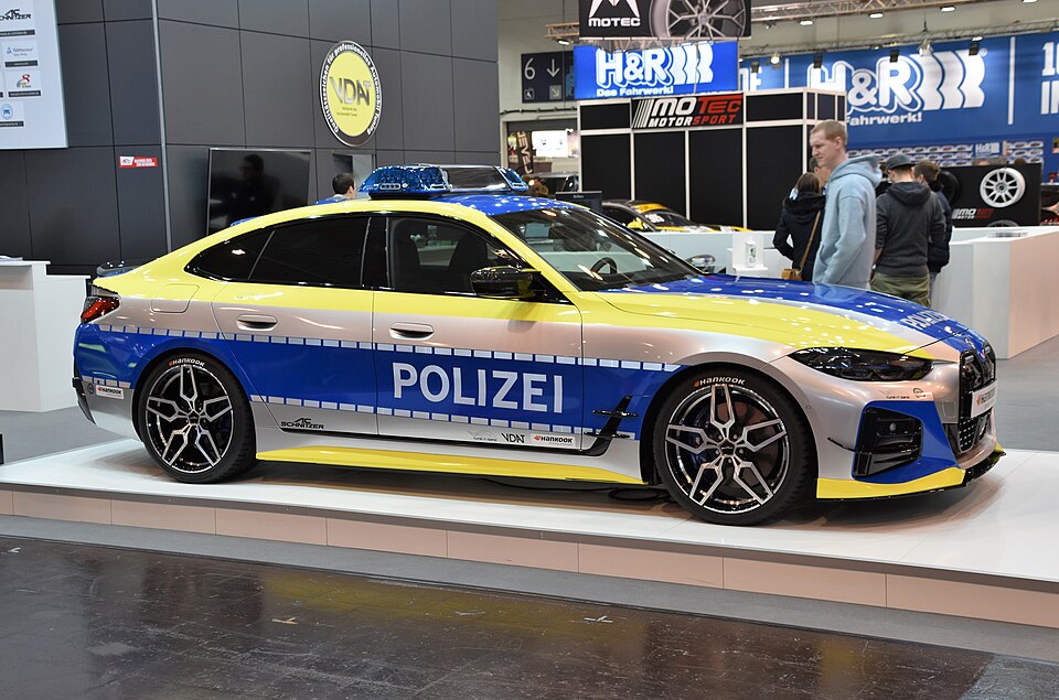 BMW i4 e-Drive 35 M Sport (Elétrico)