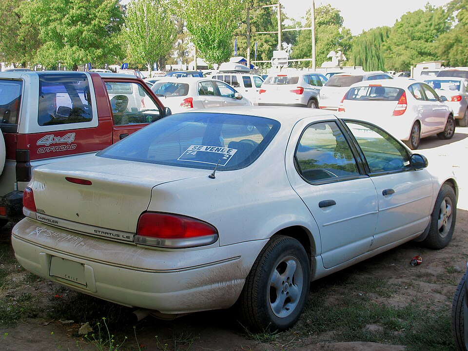 Chrysler Stratus LE 2.0