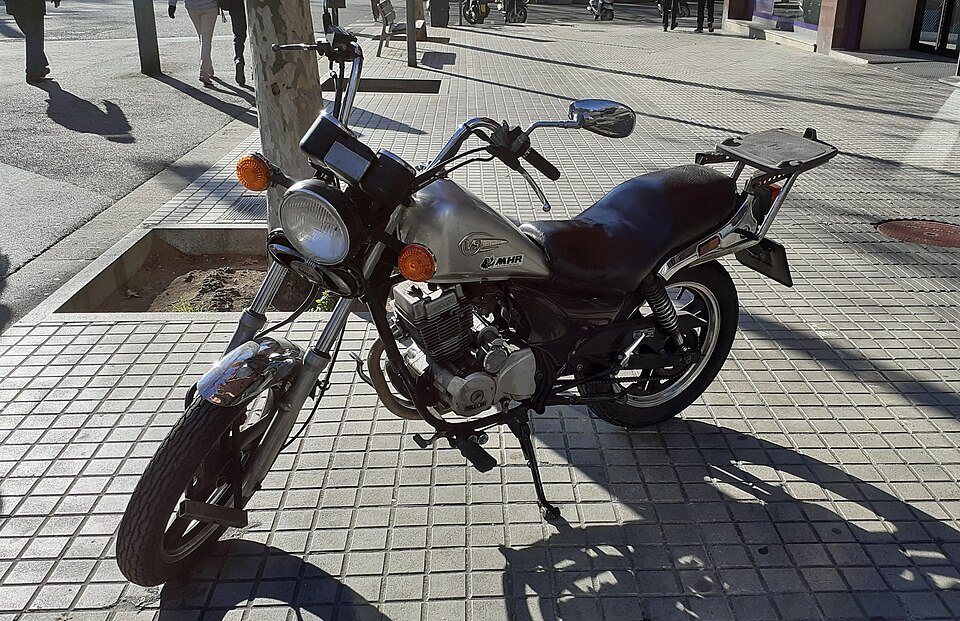 DAELIM VS 125 CUSTOM
