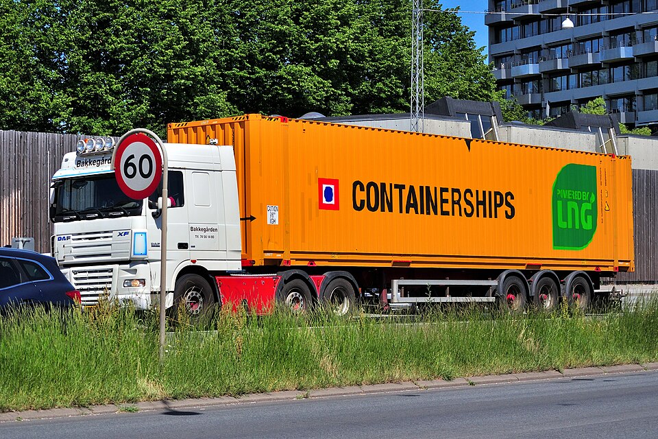 DAF XF 105 FTS 460 6x2 (diesel)(E5)