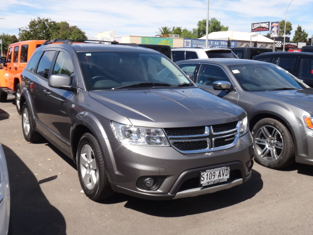 Dodge JOURNEY SXT 2.7 V6 185cv Aut.