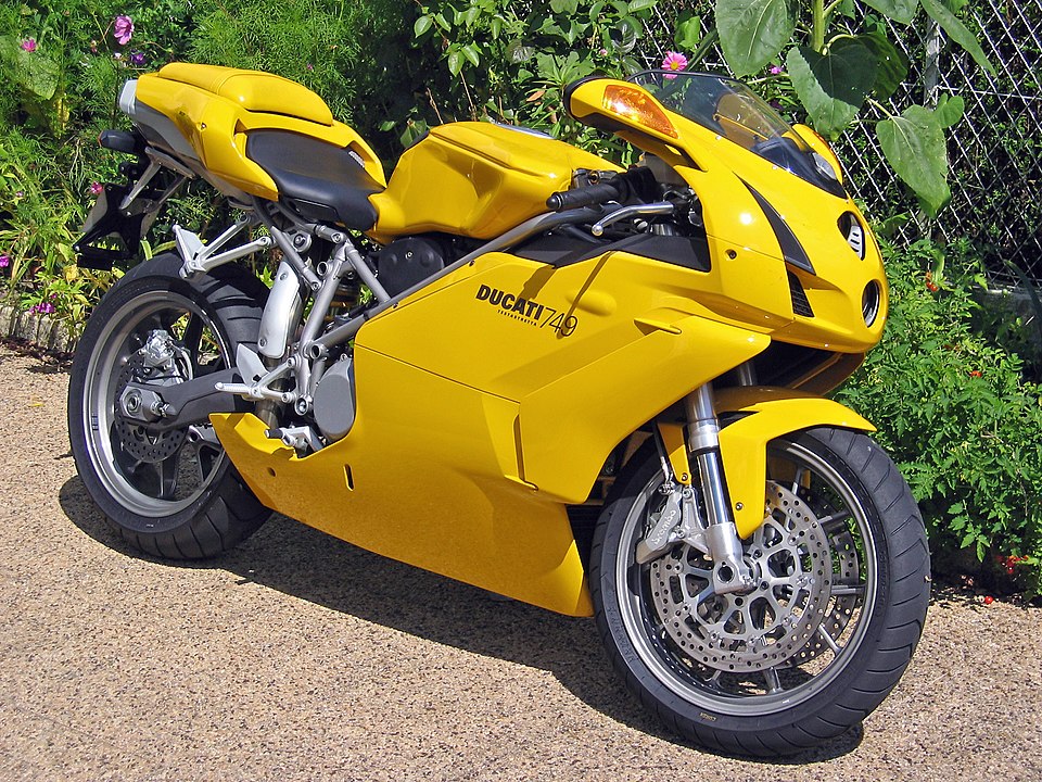 DUCATI 749