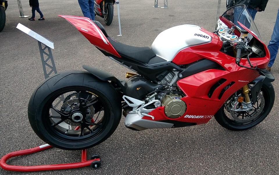 DUCATI PANIGALE V4 