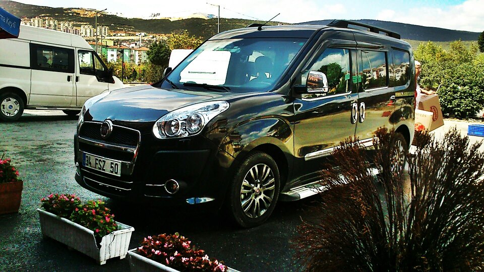 Fiat Doblo ESSENCE 1.8 Flex 16V 5p