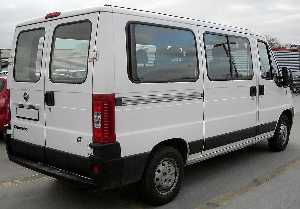 Fiat Ducato Mult/ Vetrato 2.8 T.Alto TB Dies.