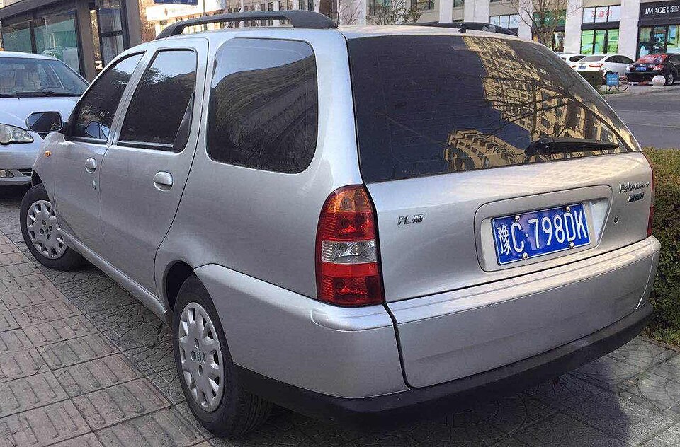 Fiat Palio Weekend Adv. Ext. 1.8 Dual. Flex