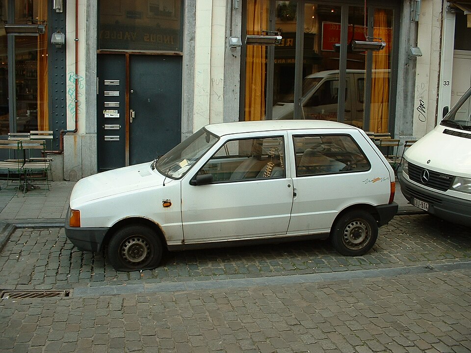 Fiat Uno Furgão 1.5 mpi/i.e.