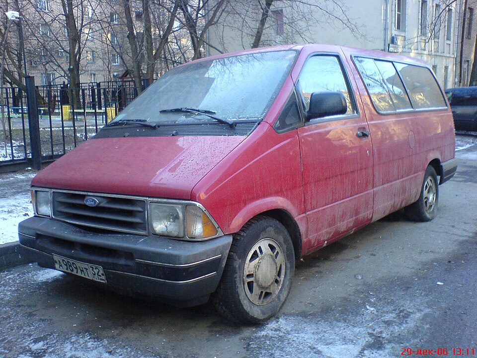 Ford Aerostar Mini-Van 3.8