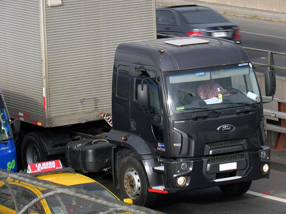 FORD CARGO 1932 E Turbo 2p (diesel)