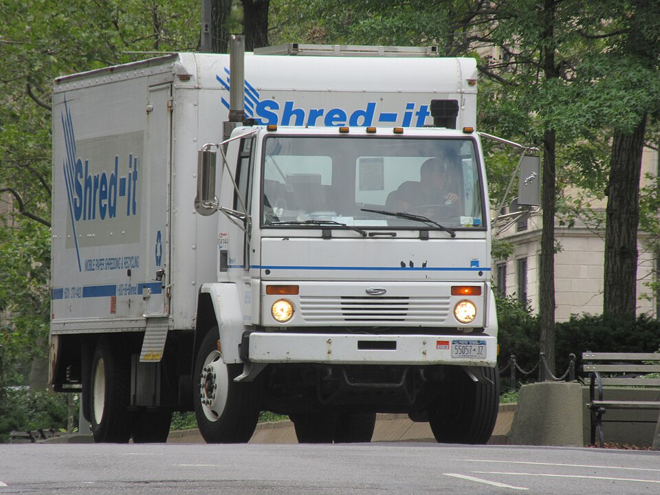 FORD CARGO 2422/ 2422 E 3-Eixos 2p (diesel)