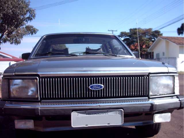 Ford Del Rey Ghia 1.8 / 1.6 2p e 4p