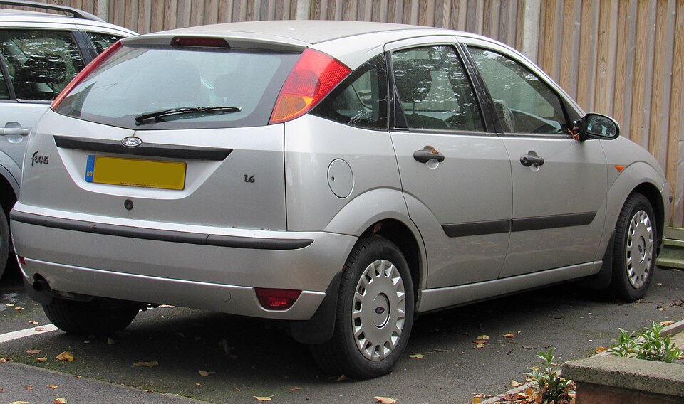 Ford Focus 1.6 S/SE/SE Plus Flex 8V/16V  5p