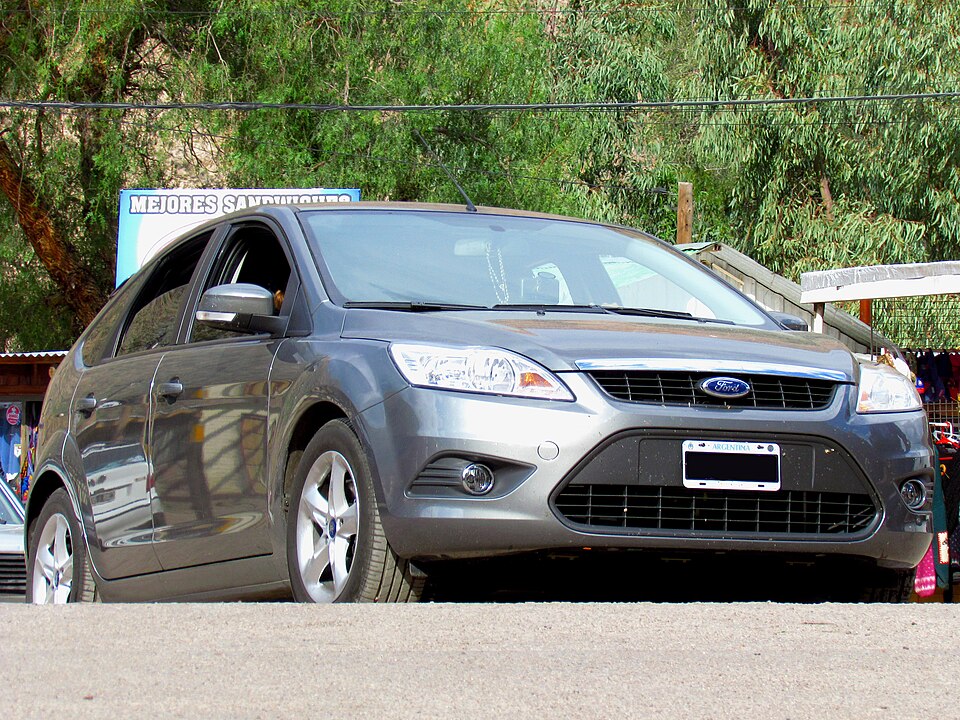 Ford Focus 1.6 S/SE/SE Plus Flex 8V/16V  5p