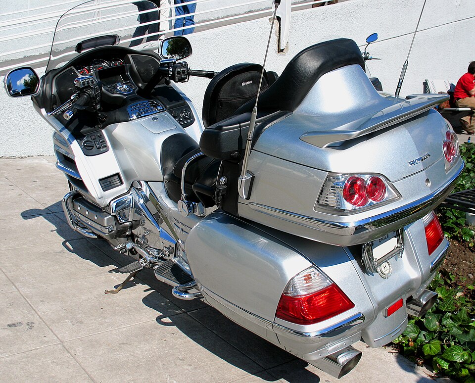 HONDA GOLD WING 1500/ 1800