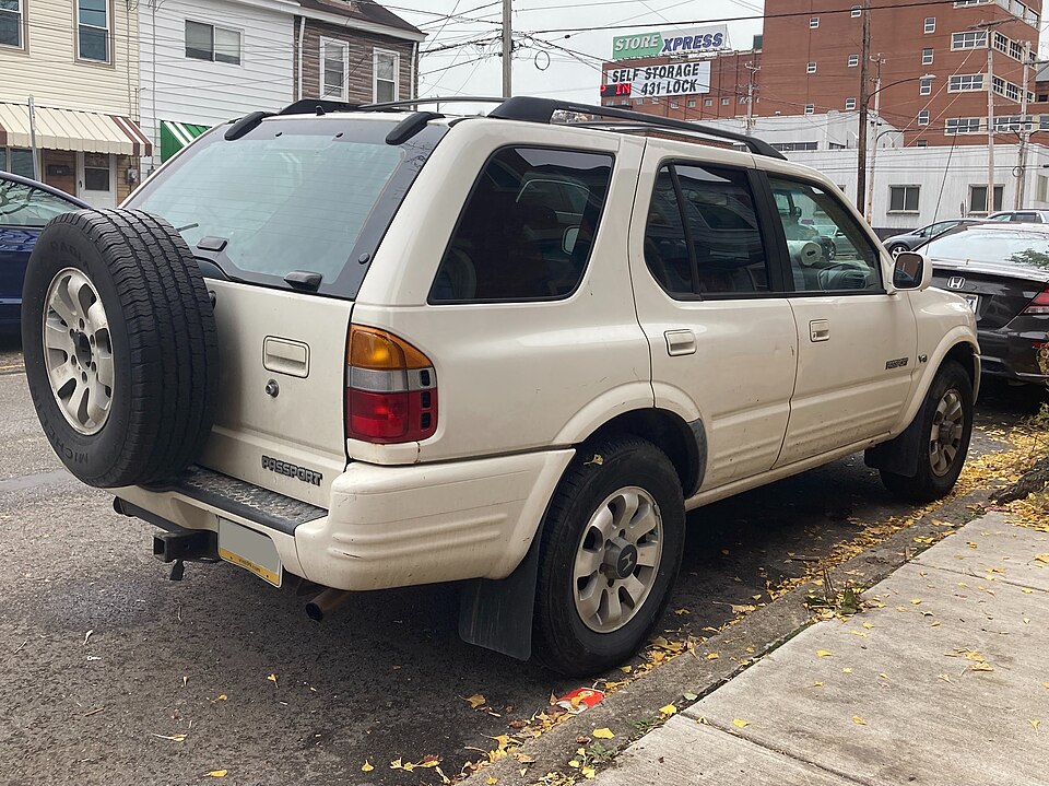 Honda Passport LX