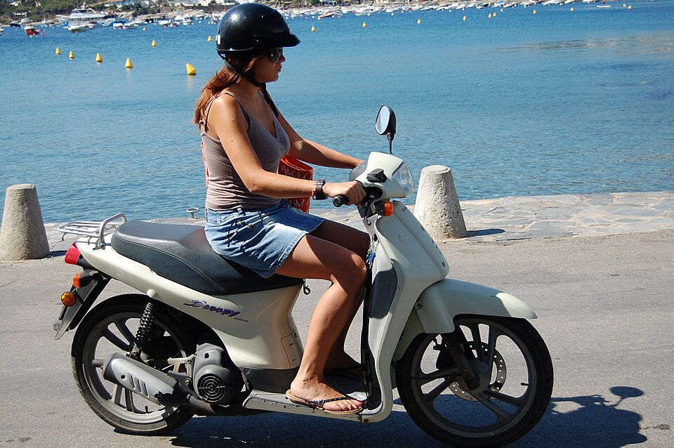 HONDA SH 150i/DLX