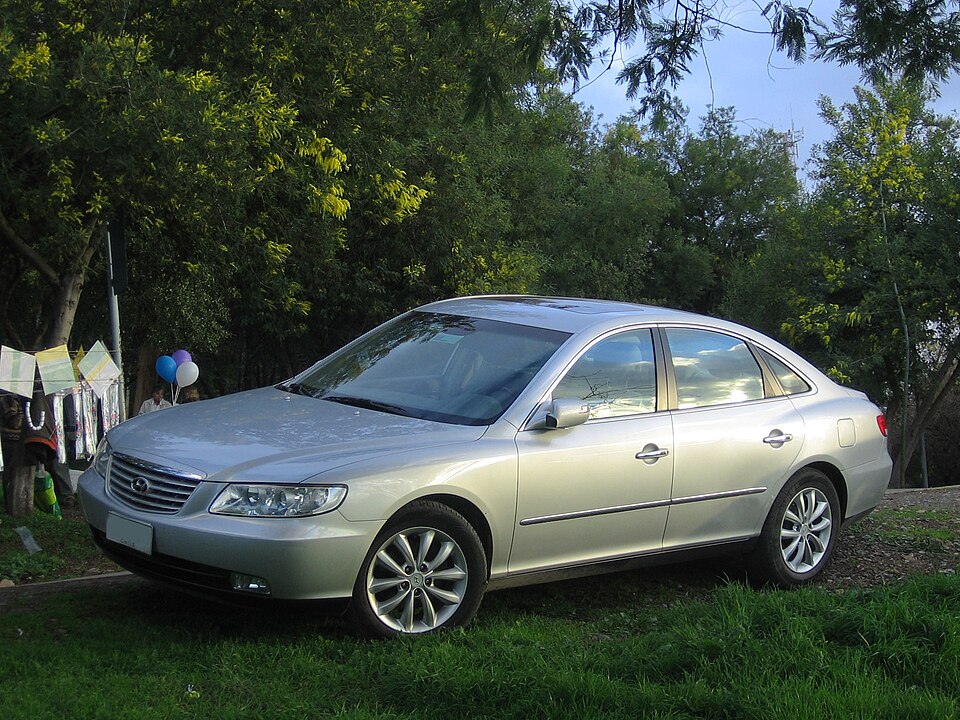 Hyundai AZERA GLS 3.3 V6 24V 4p Aut.