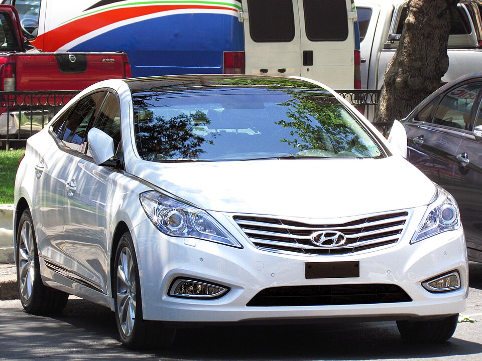 Hyundai AZERA GLS 3.3 V6 24V 4p Aut.