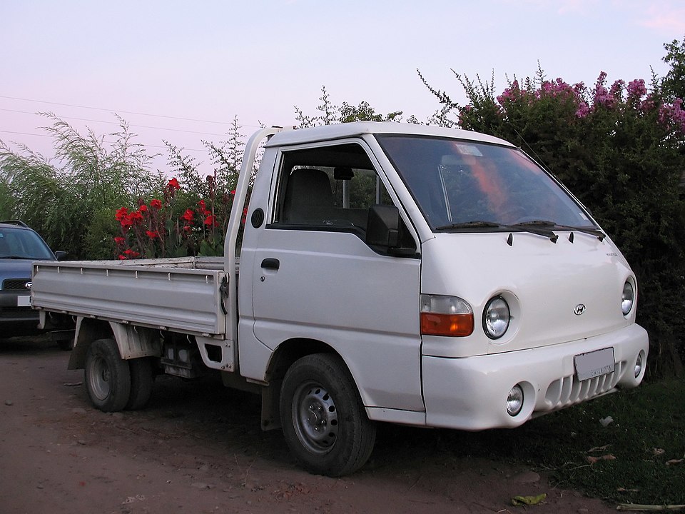 Hyundai H100 SPR Diesel (15 lugares)