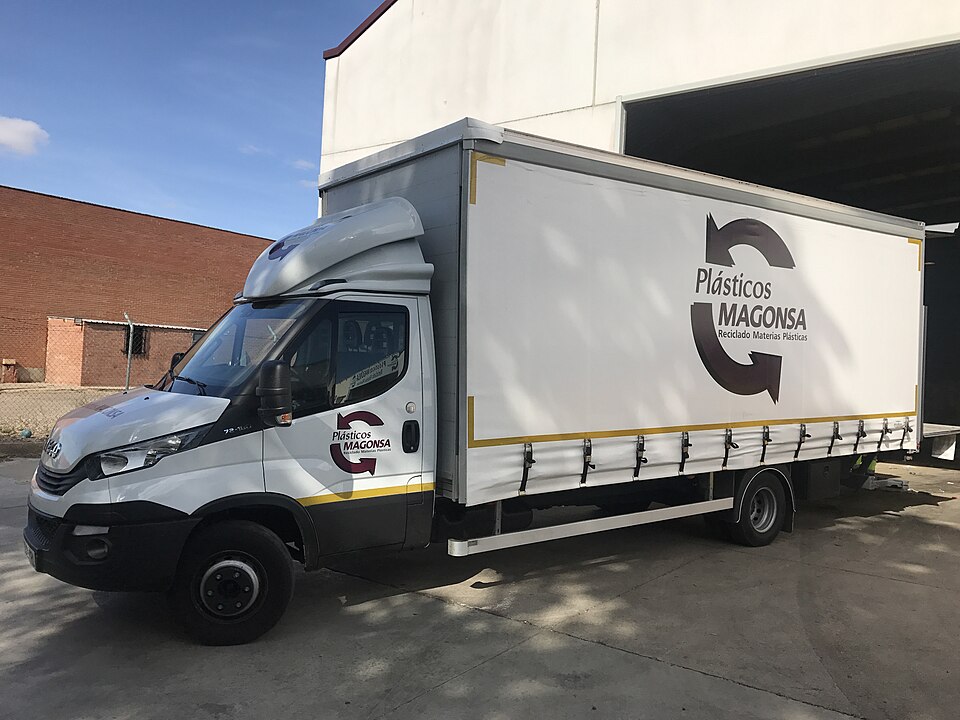IVECO DAILY TRUCK CHAS. 70C17 CD 4p(dies.)(E5)