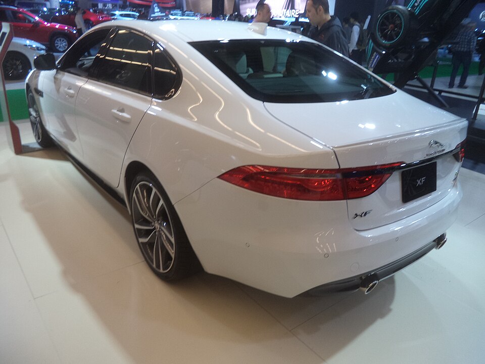 Jaguar XF 2.0 R-SPORT  Aut.