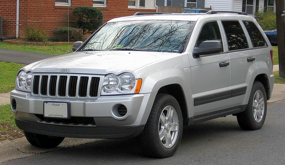 Jeep Grand Cherokee Overland 5.7 326cv