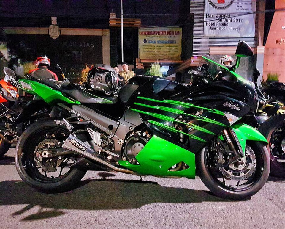 KAWASAKI NINJA ZZ-R 1100cc