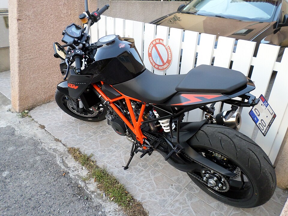 KTM SUPERDUKE 1290 R