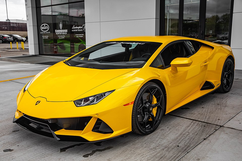 LAMBORGHINI HURACAN EVO Coupe LP 640-4