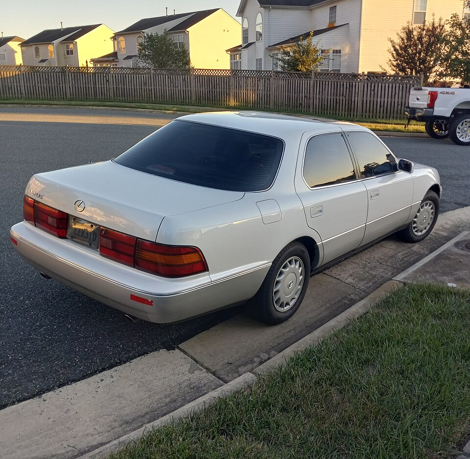 Lexus LS 400 4.0