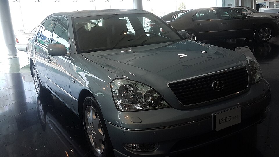 Lexus LS 430 4.3 32V 281cv