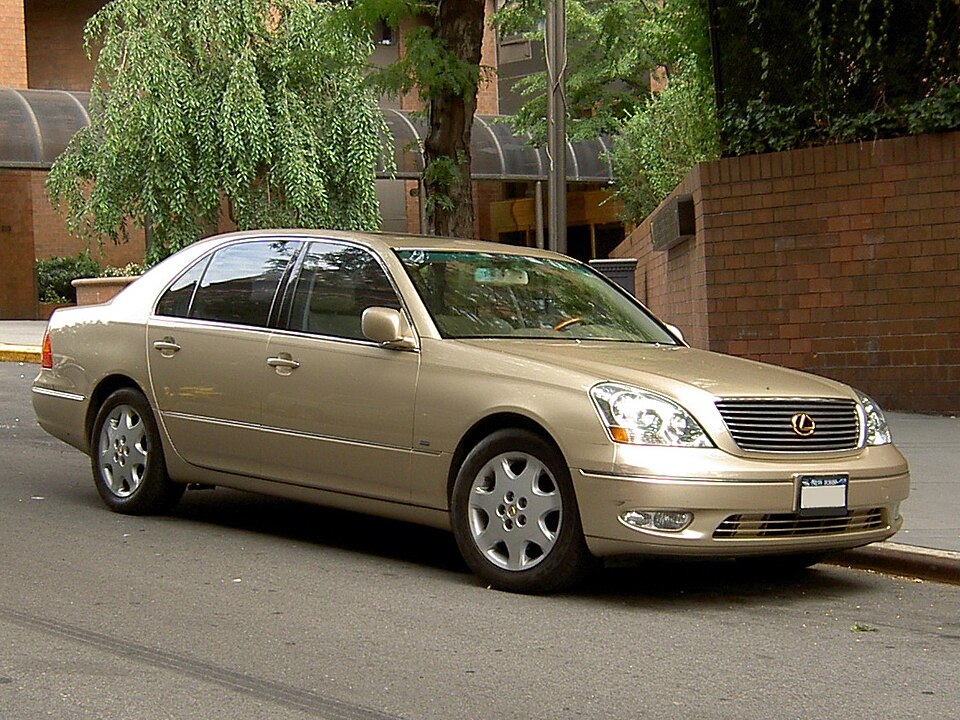 Lexus LS 430 4.3 32V 281cv