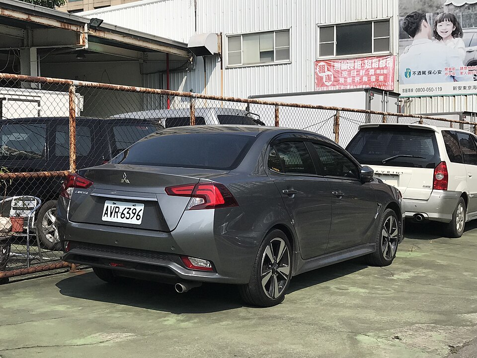 Mitsubishi Lancer HL-T 2.0 16V 160cv Aut.