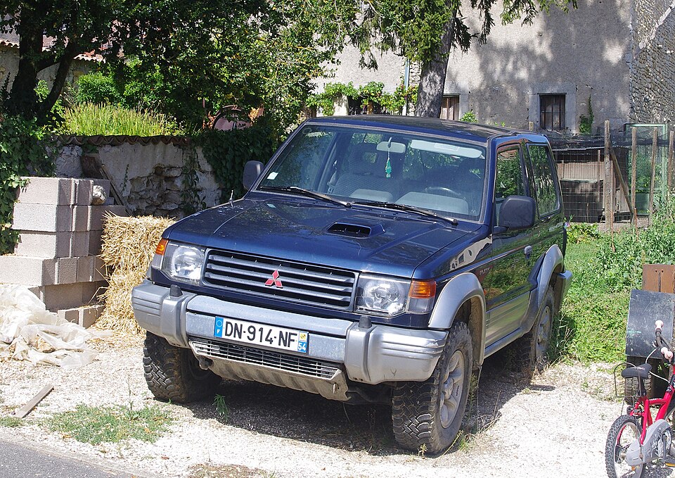 Mitsubishi Pajero iO Mec.
