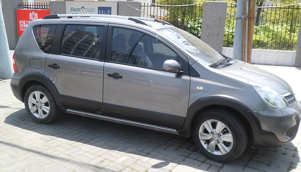 Nissan LIVINA X-GEAR SL/X-GEAR 1.8 Flex F. Aut.