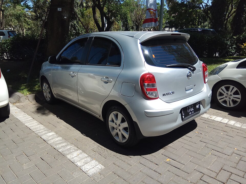 Nissan MARCH S 1.6 16V Flex Fuel 5p