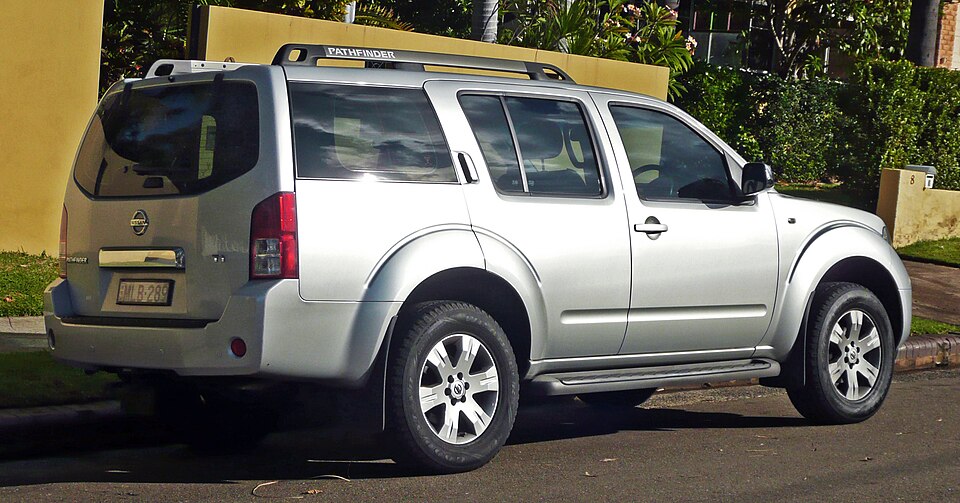 Nissan Pathfinder SE 4.0 V6 24V 266cv Aut.