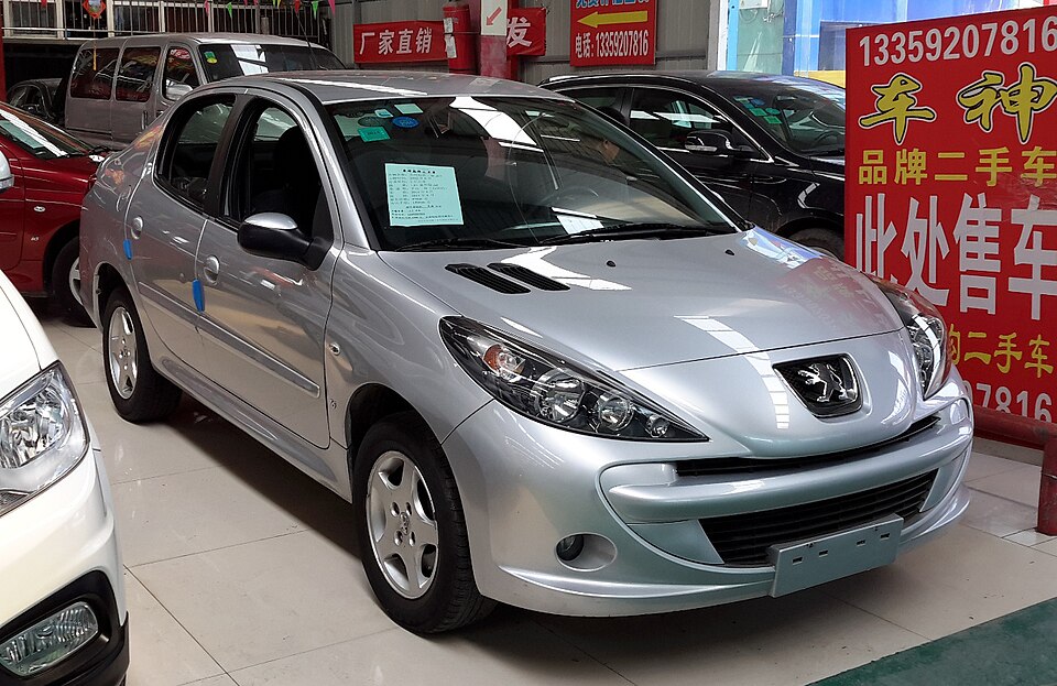 Peugeot 207 Sedan Active 1.4 Flex 8V 4p