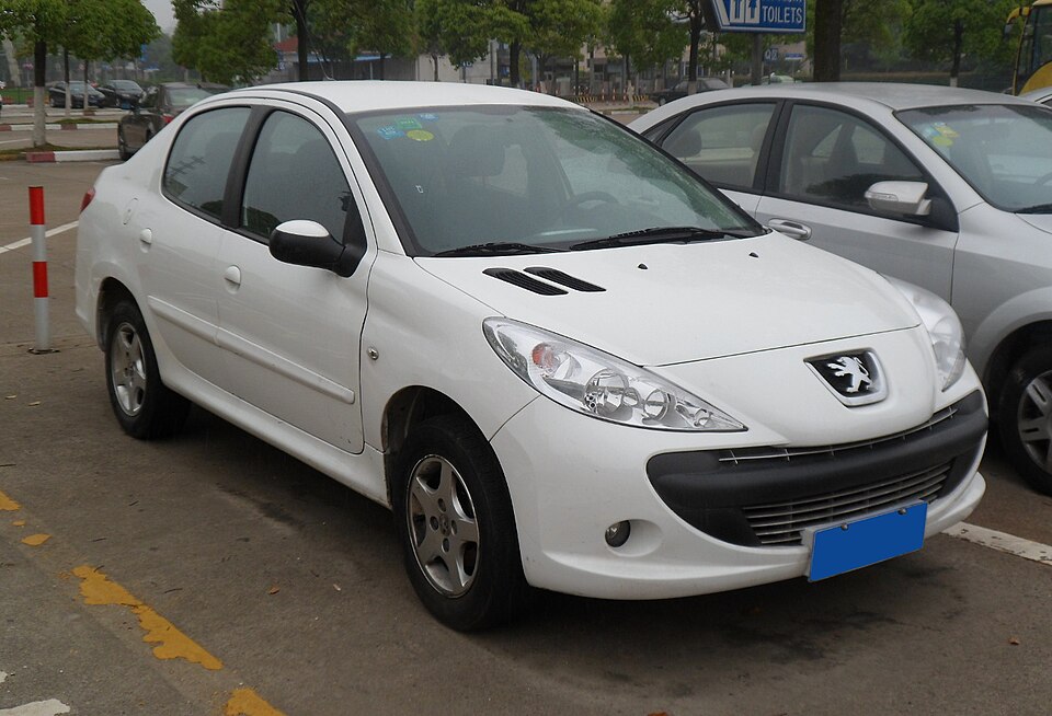 Peugeot 207 Sedan Passion XR 1.4 Flex 8V 4p