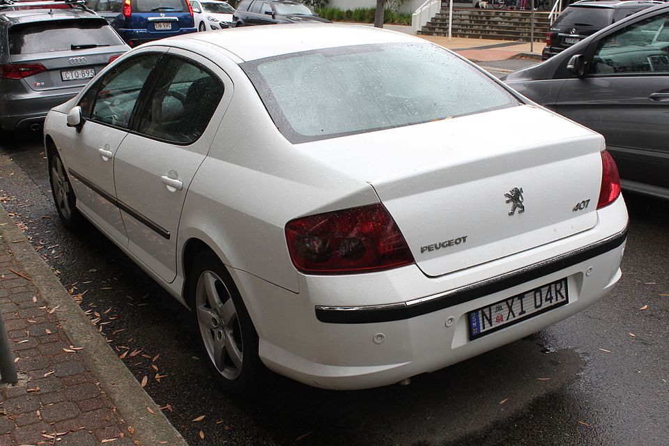 Peugeot 407 Sedan 3.0 V6 211cv 4p Aut.