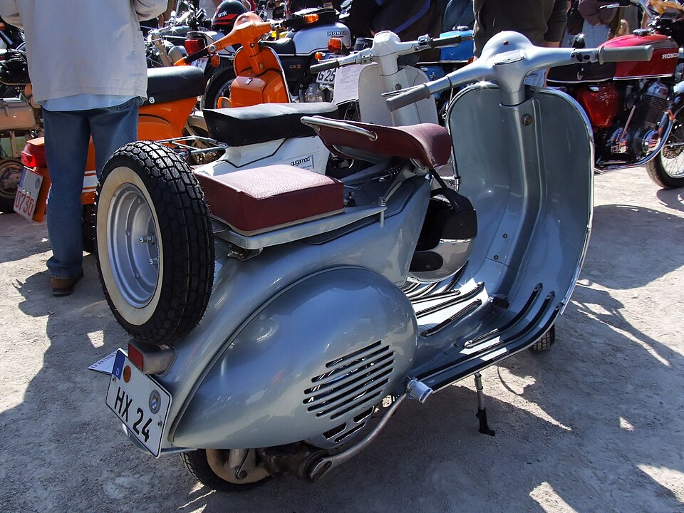 PIAGGIO VESPA GTS/SUPER/SUPER SPORT 250 i.e