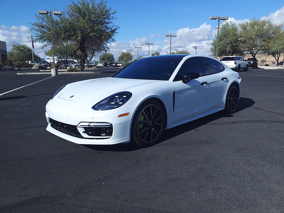 Porsche Panamera 4S 2.9 560cv (Híbrido)