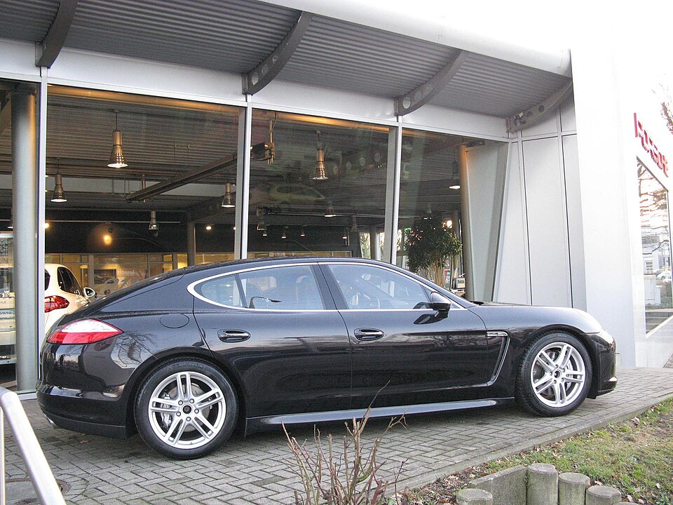 Porsche Panamera 4S 2.9 560cv (Híbrido)